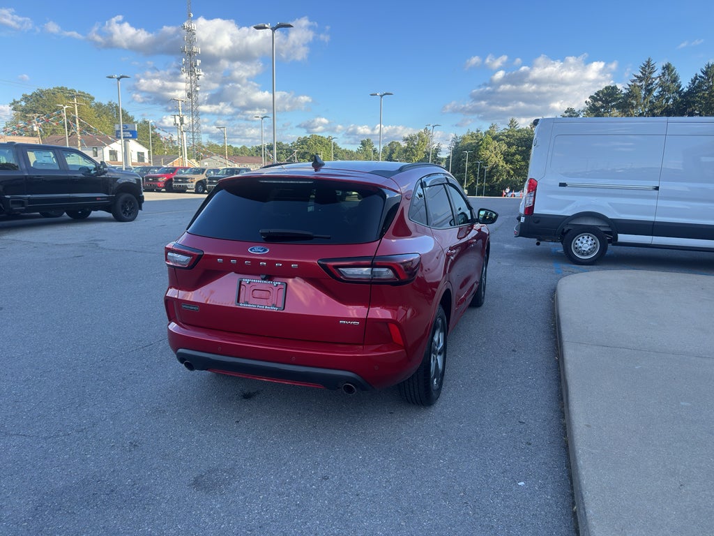 2024 Ford Escape ST-Line