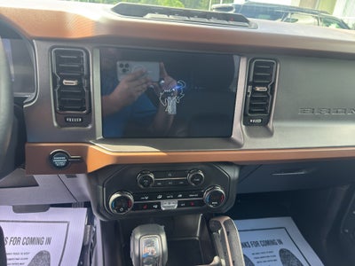 2024 Ford Bronco Outer Banks