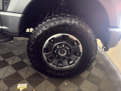 2024 Ford F-350 LARIAT