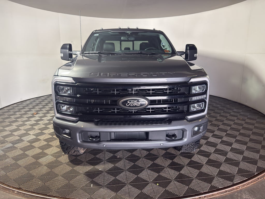 2024 Ford F-350 LARIAT