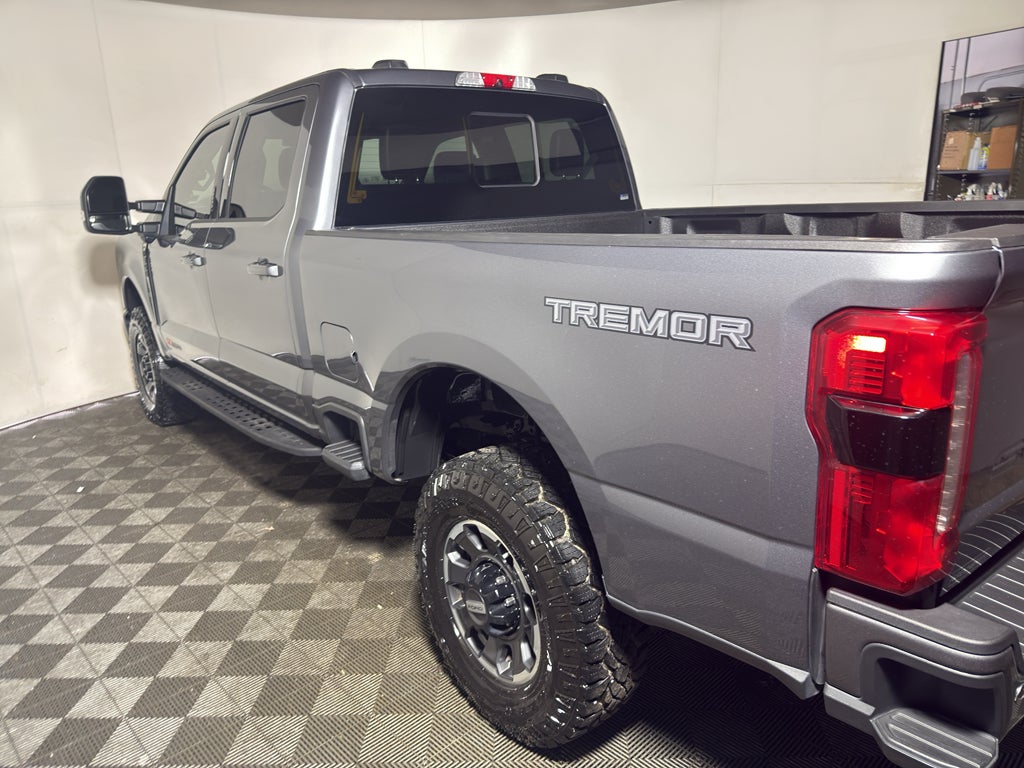 2024 Ford F-350 LARIAT