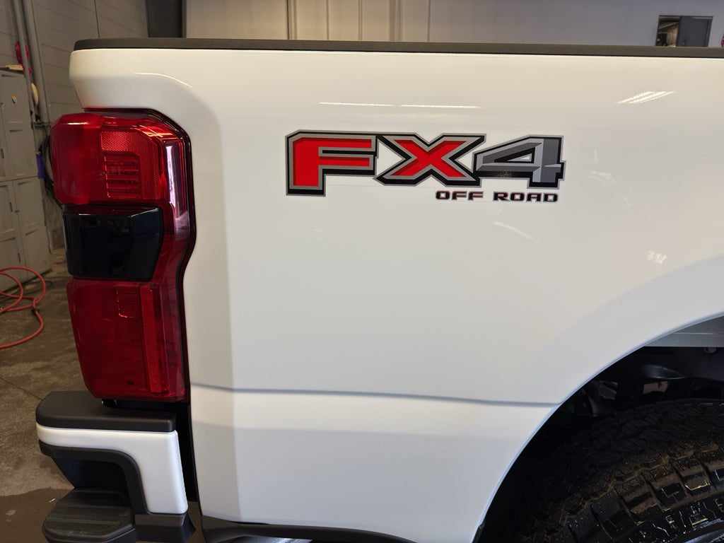 2025 Ford F-350 XL