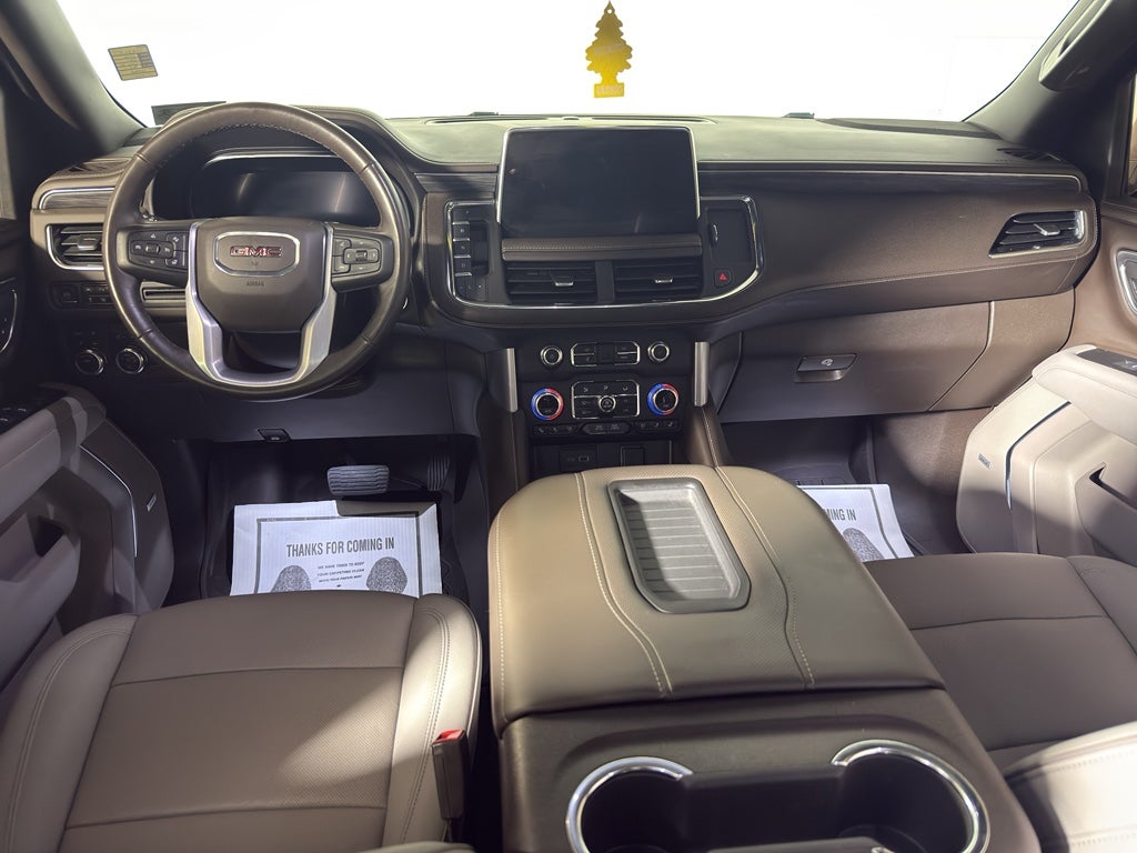 2022 GMC Yukon XL SLT