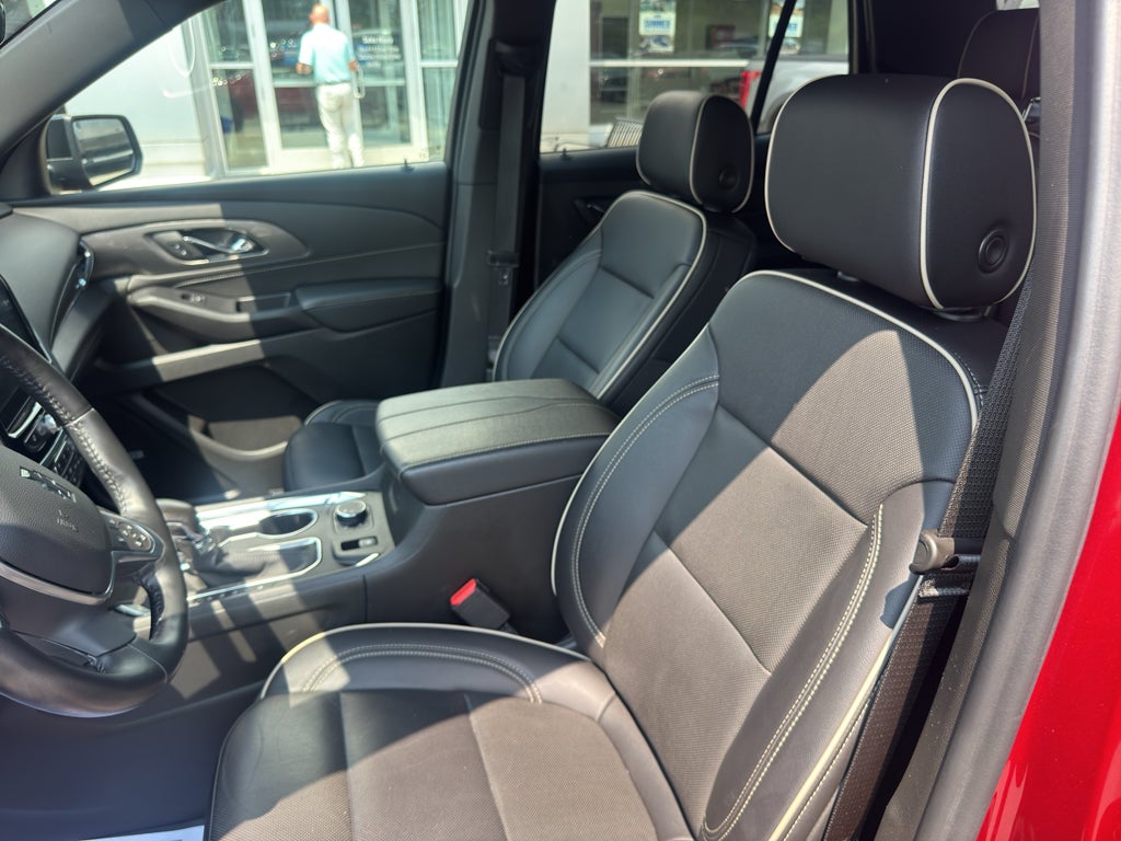 2022 Chevrolet Traverse Premier