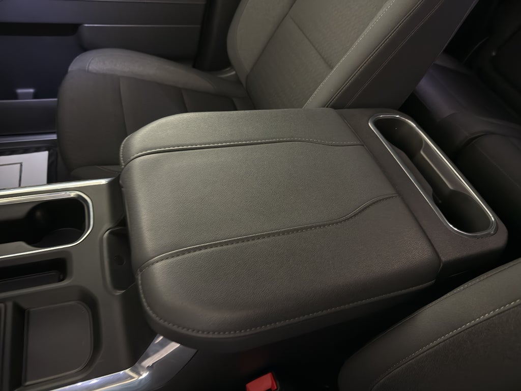 2025 GMC Sierra Elevation