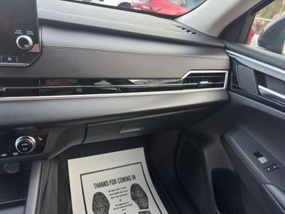 2023 Mitsubishi Outlander SE