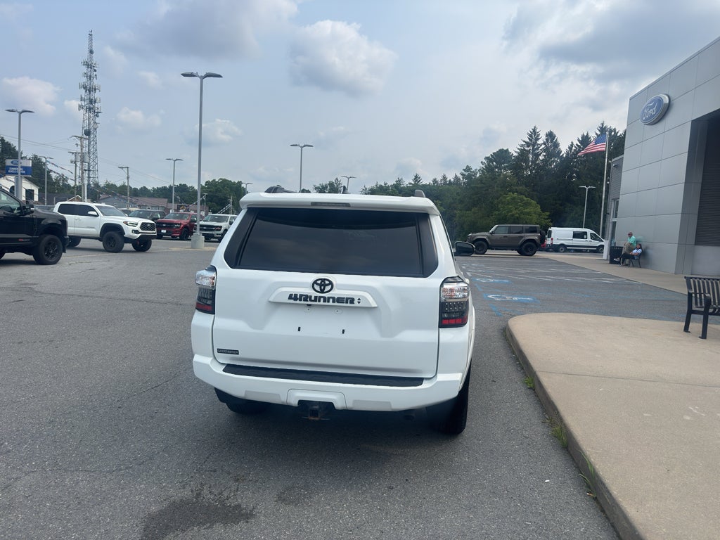 2022 Toyota 4Runner SR5 Premium