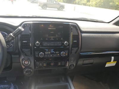 2024 Nissan Titan SV