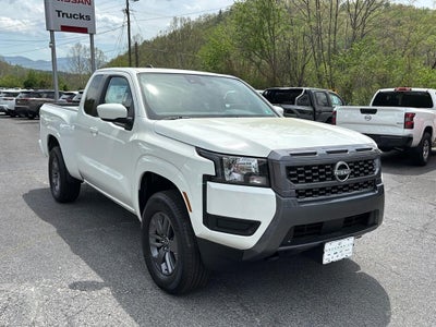 2025 Nissan Frontier SV