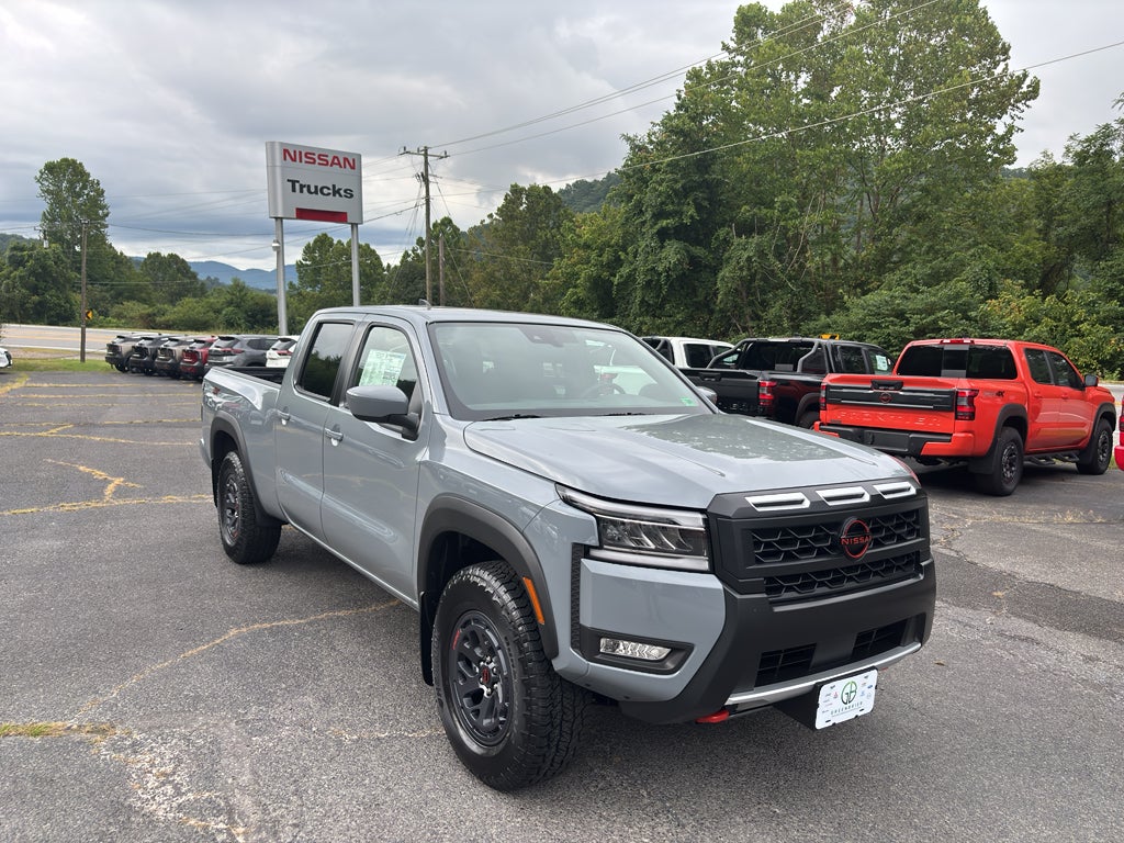 2025 Nissan Frontier PRO-4X