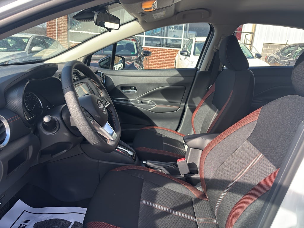 2025 Nissan Versa SR