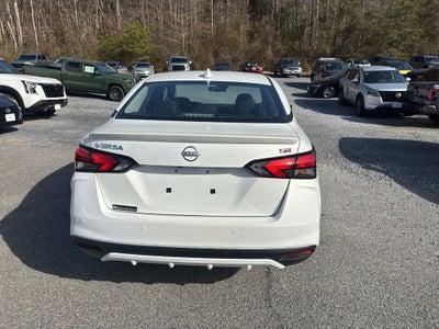 2025 Nissan Versa SR