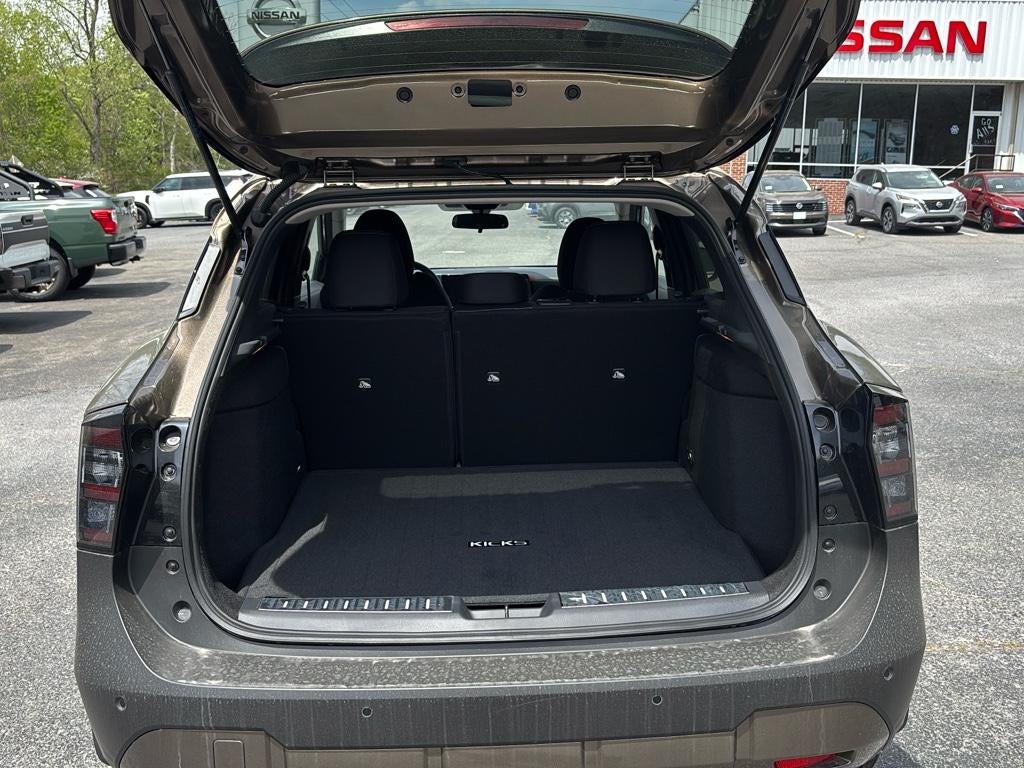 2025 Nissan Kicks SV