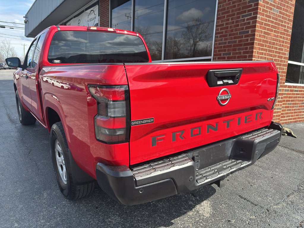 2022 Nissan Frontier S