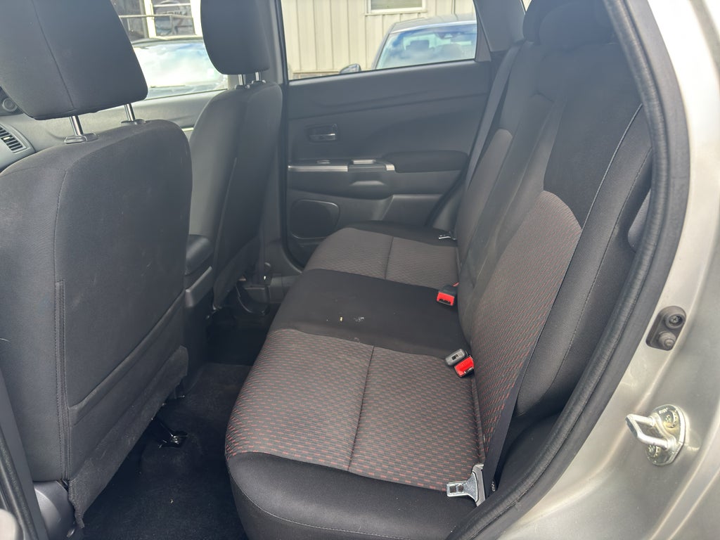 2019 Mitsubishi Outlander Sport ES 2.0